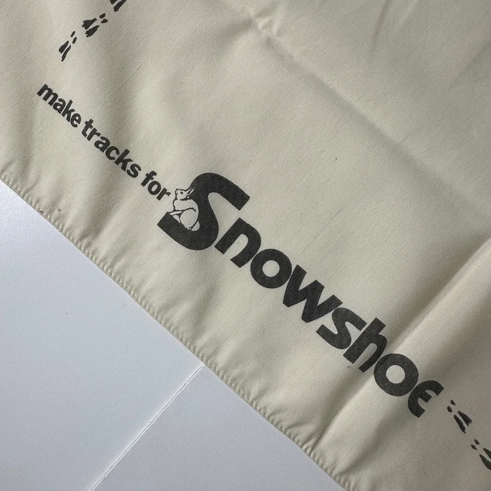 Vtg 1978 Snowshoe Mountain Ski Resort Bandana Scarf Cream Make Tracks Graphic